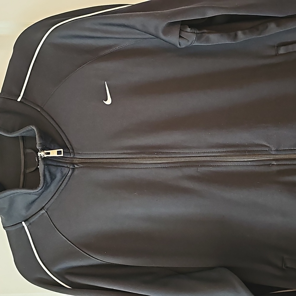 Nike Black Full Zip Jacket - Picture 2 of 10